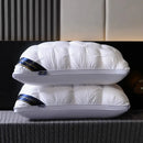 Travesseiro Hilton — 1 por R$297 ou 2 por R$459. Conforto dos hotéis 5 estrelas