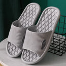 Chinelo Antiderrapante e Confortável para Casa – Perfeito para o Dia a Dia - (TEMOS SOMENTE DUAS CORES)